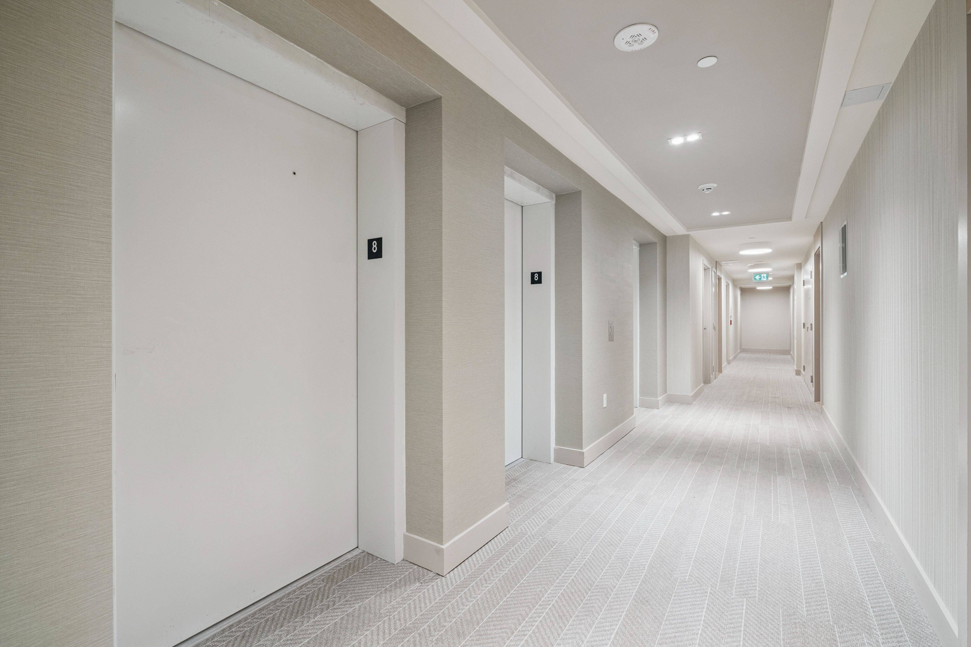 Vaughan, ON L4K 2M9,8960 Jane ST #815