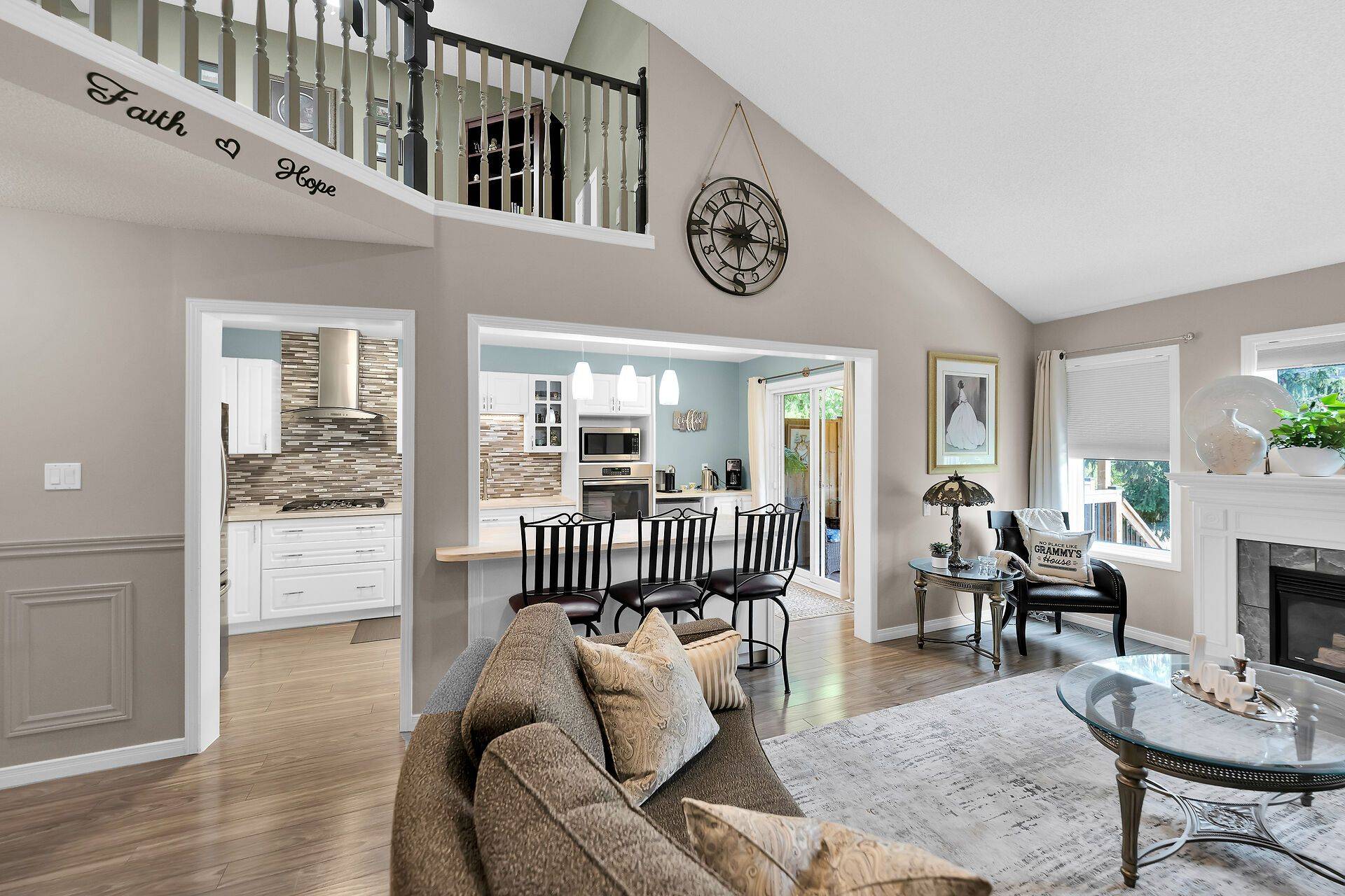 Lincoln, ON L3J 0L9,5126 ST. GEORGE DR