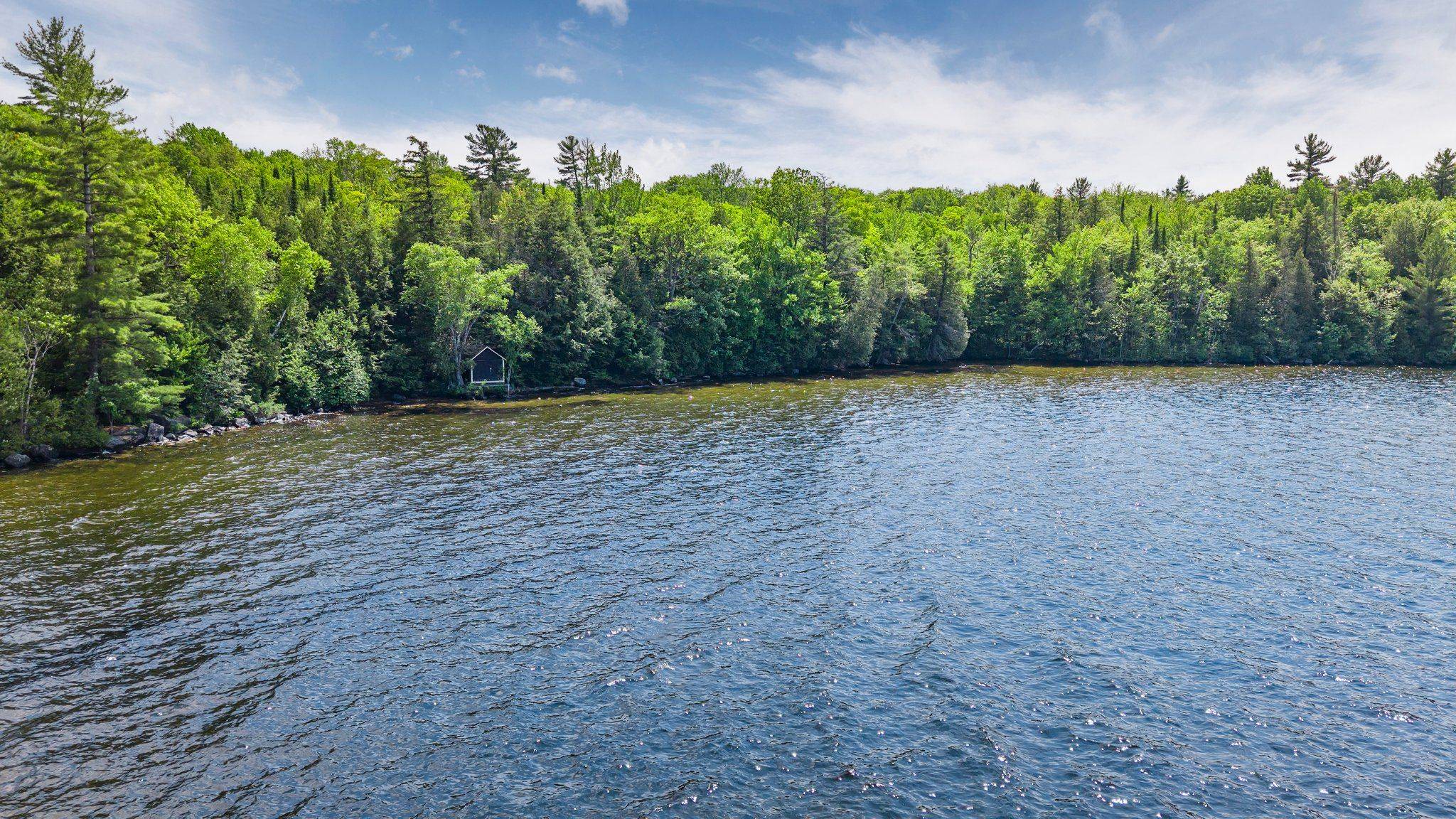 Lake Of Bays, ON P0B 1A0,1076 Nithgrove RD