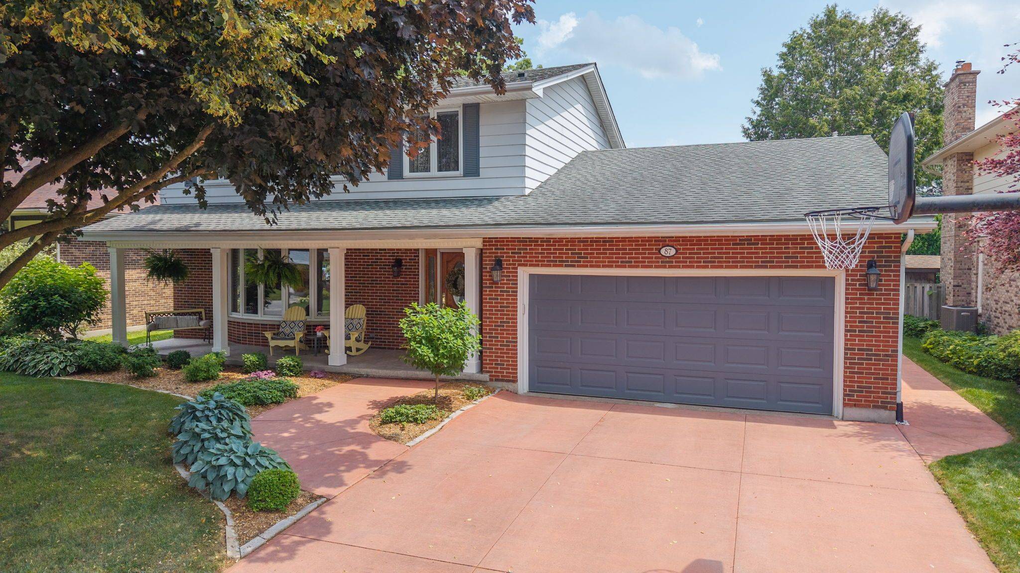 London North, ON N5X 2K2,87 Camden RD