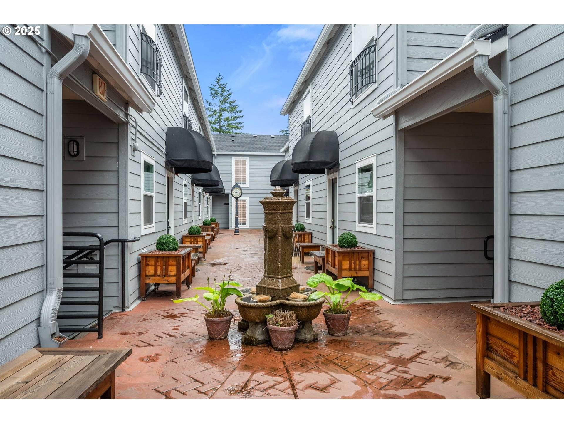 Portland, OR 97233,20 SE 172ND AVE #104