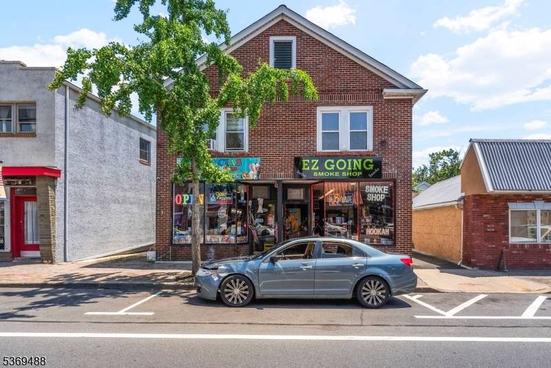 Manville Boro, NJ 08835,249 S Main St