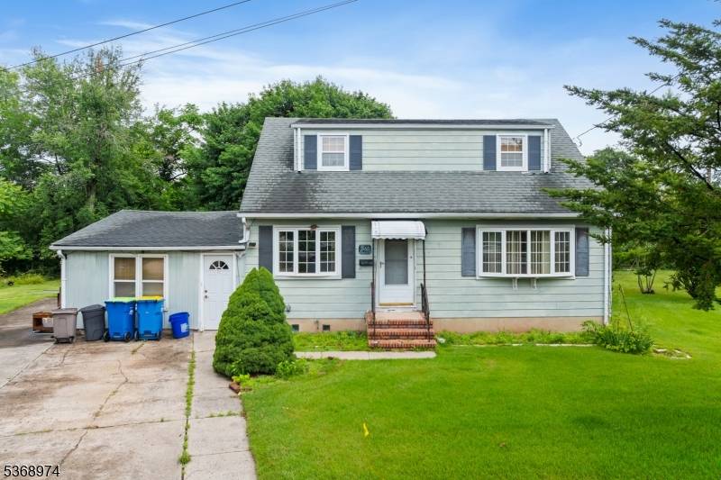 Manville Boro, NJ 08835,277 E Camplain Rd