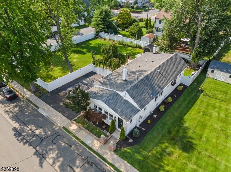 East Brunswick Twp., NJ 08816,40 Highland St