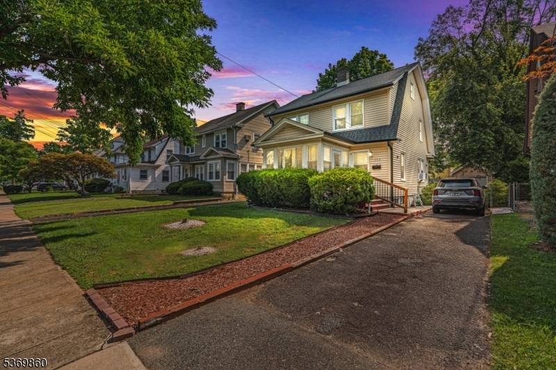 Plainfield City, NJ 07060,753 Kensington Ave