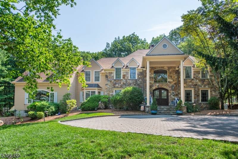 Wayne Twp., NJ 07470,5 Montauk Trl