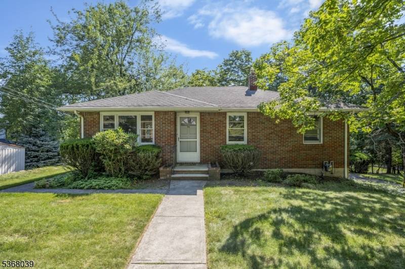 North Haledon Boro, NJ 07508,61 Dater St