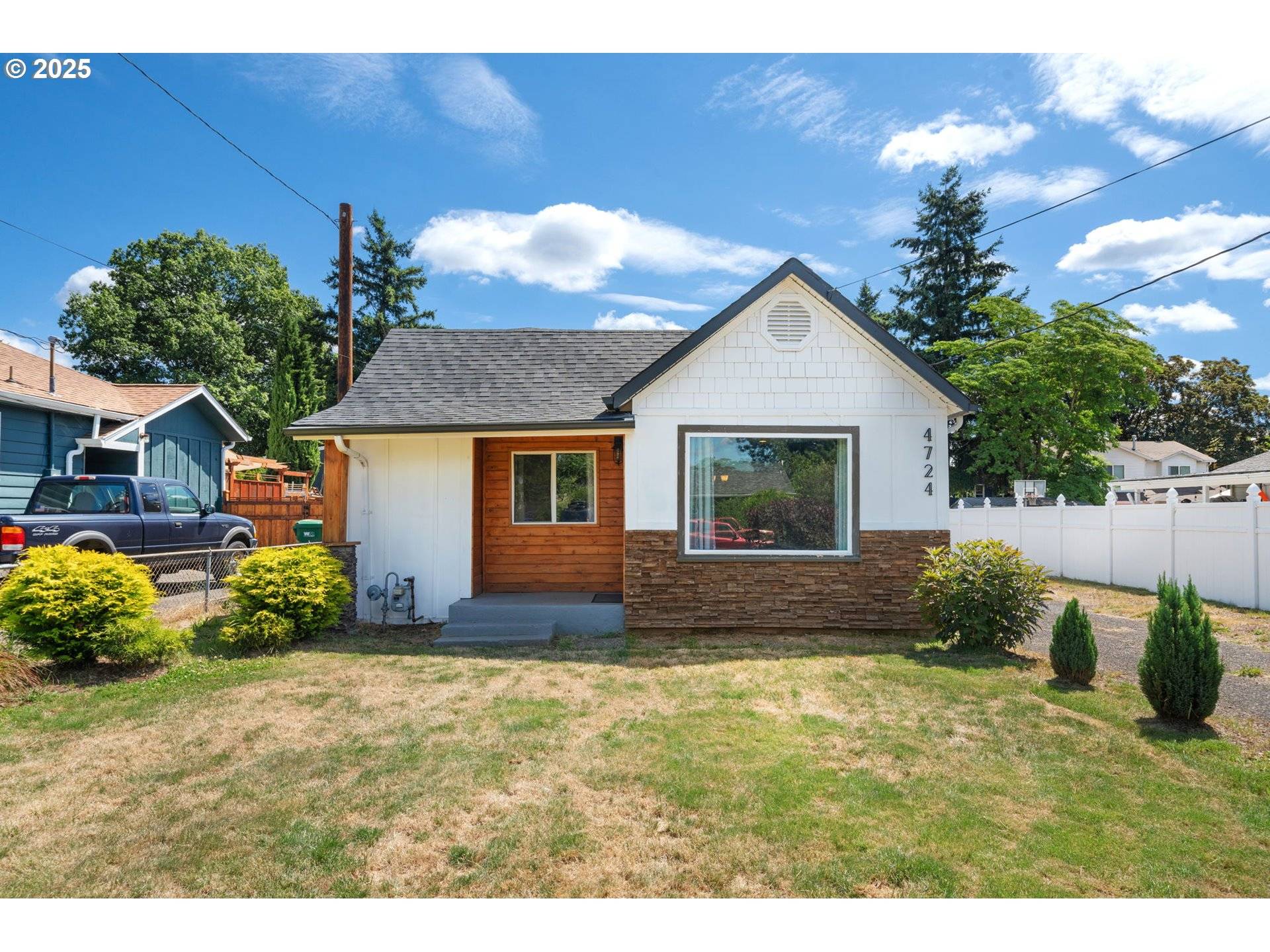 Portland, OR 97266,4724 SE 99TH AVE
