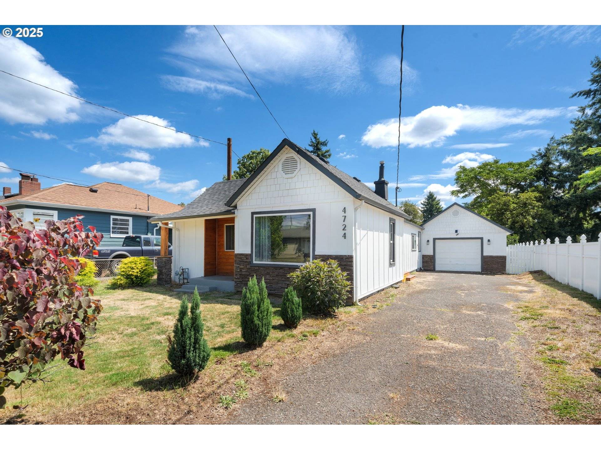 Portland, OR 97266,4724 SE 99TH AVE