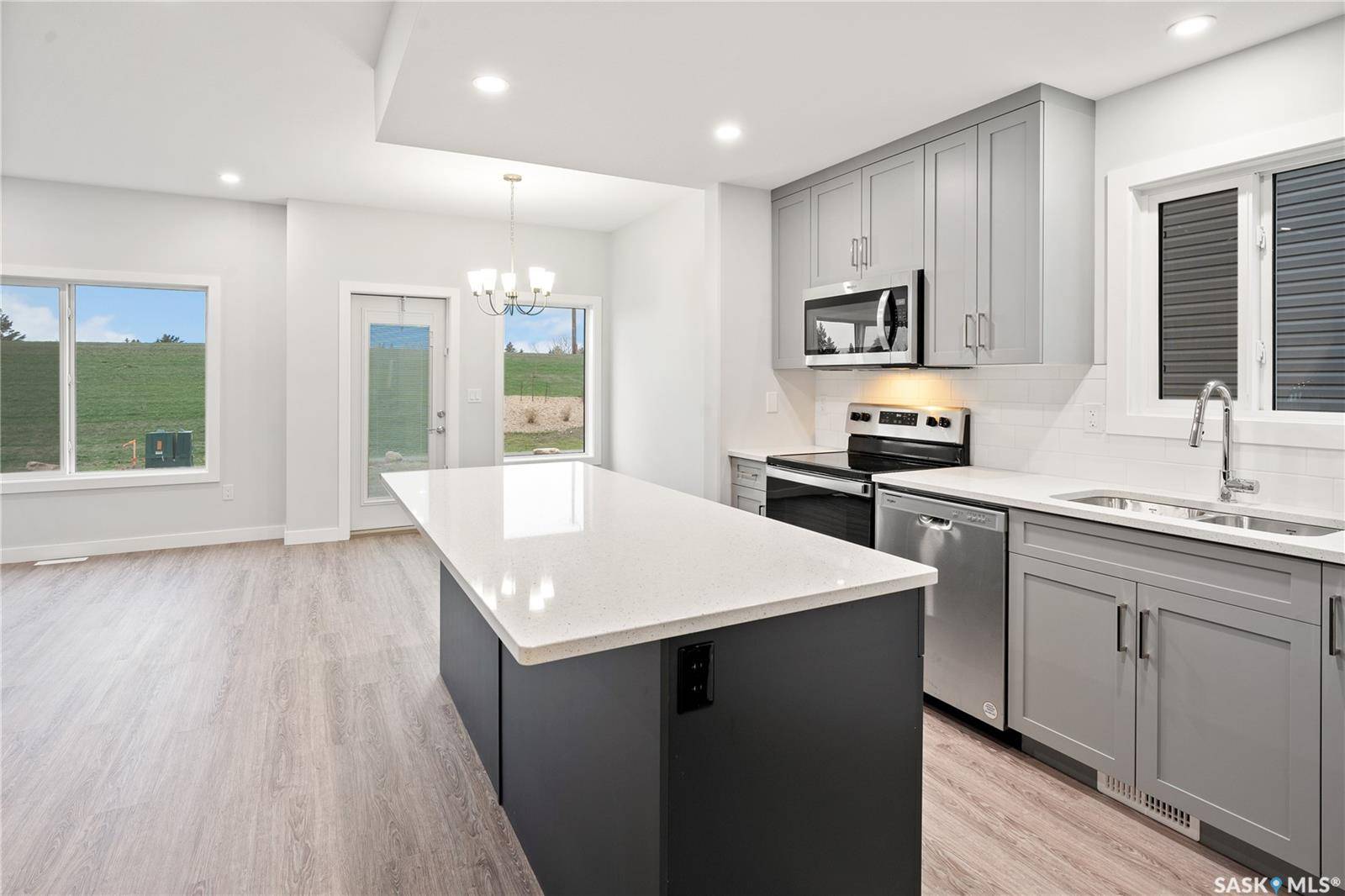 Regina, SK S4N 7K9,3153 Green Turtle ROAD