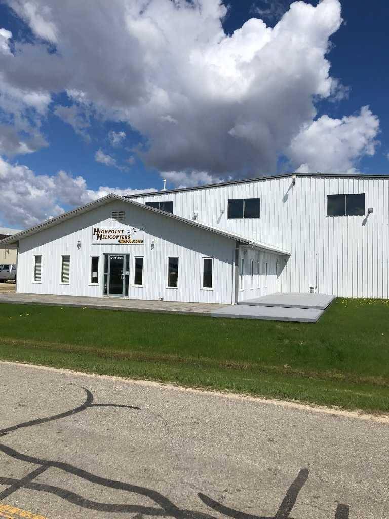 Grande Prairie, AB T8V 7Z4,12404 111 AVE