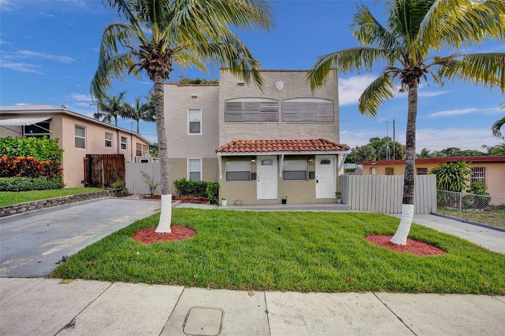 West Palm Beach, FL 33405,924 Mcintosh St
