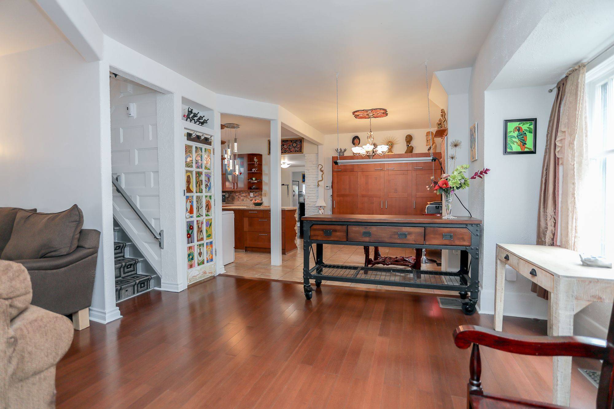 London South, ON N6P 1A7,2349 Main ST