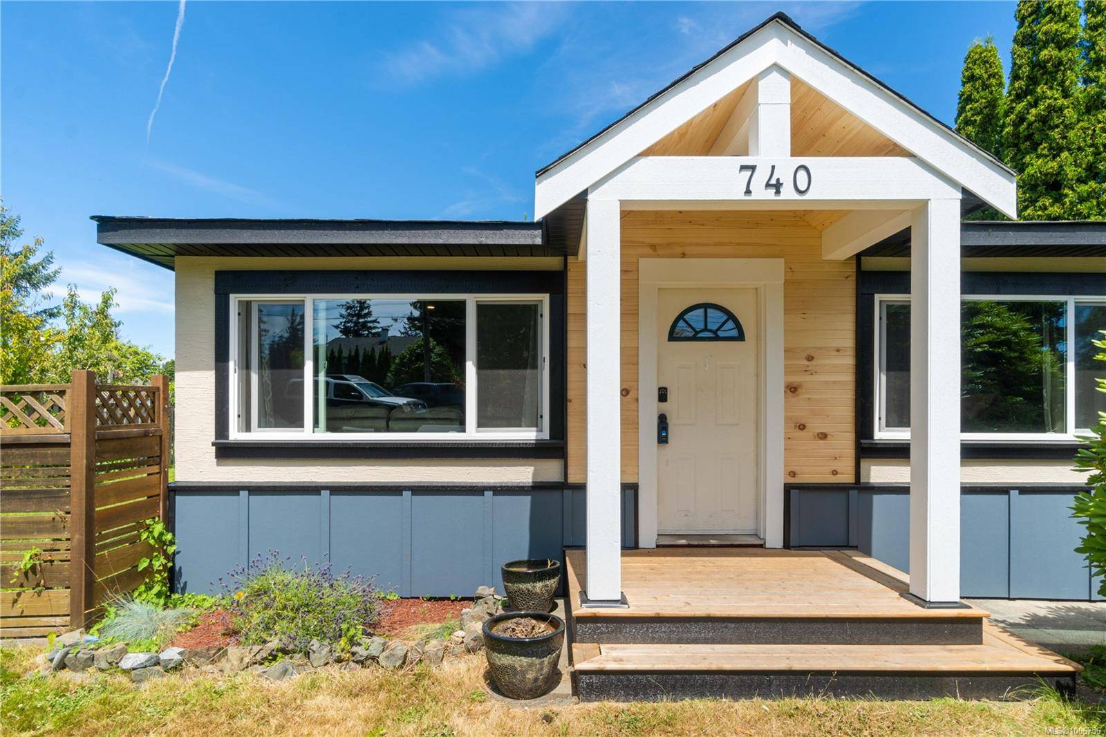 Nanaimo, BC V9S 1Z8,740 Oakley St