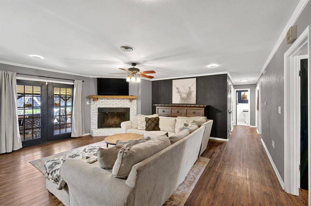 Weatherford, TX 76086,1601 E Bankhead Drive