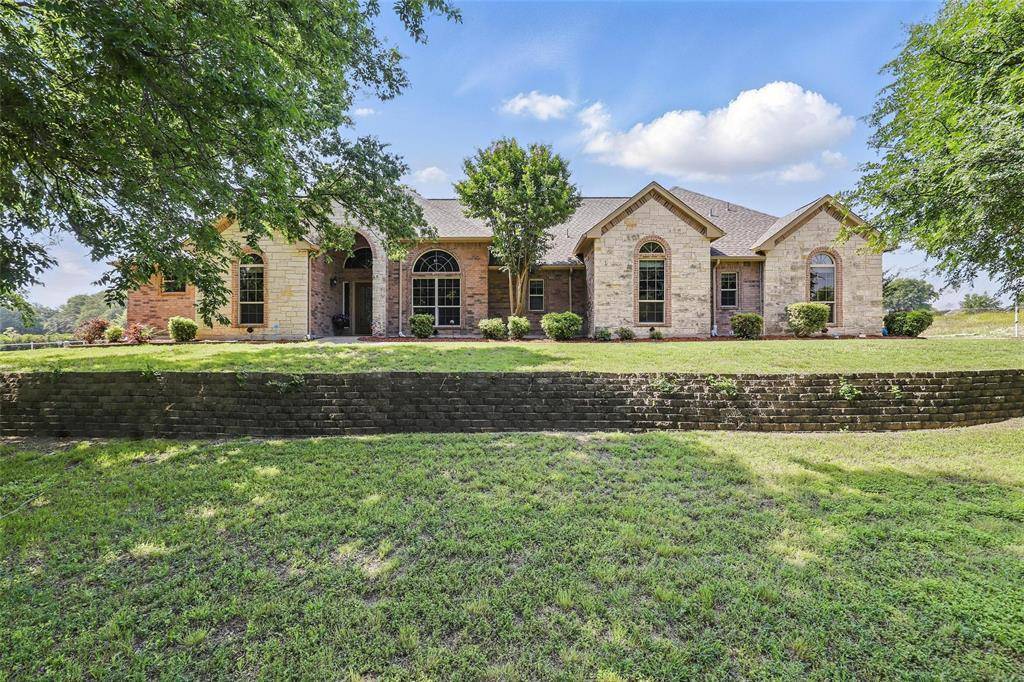 Cresson, TX 76035,104 E Hidden Meadow Court