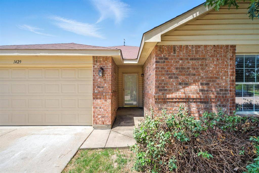 Fort Worth, TX 76140,1429 Royal Meadows Trail