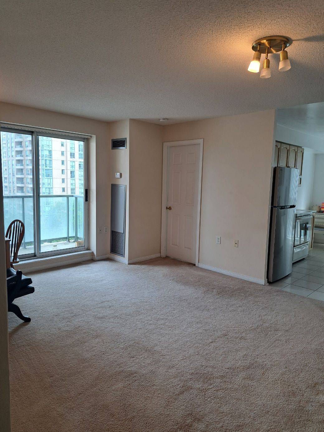 Toronto C14, ON M2N 7G6,22 Olive AVE ##906