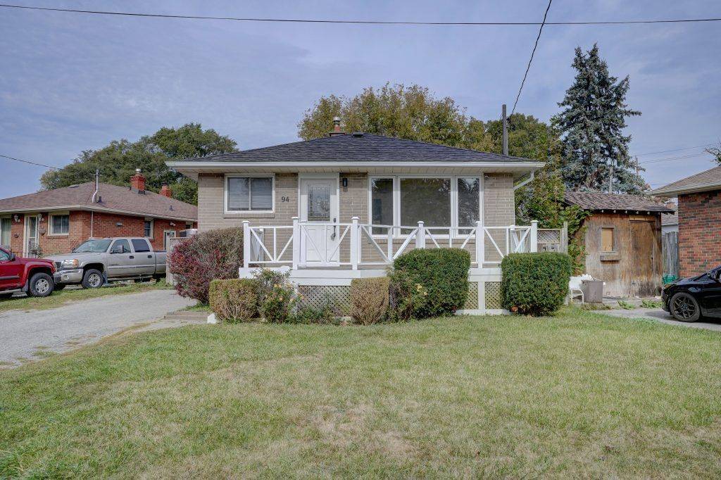 Oshawa, ON L1H 3X9,94 Wellington AVE W #Bsmt