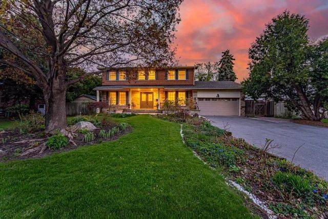 Brampton, ON L6S 1A3,42 Hillside DR