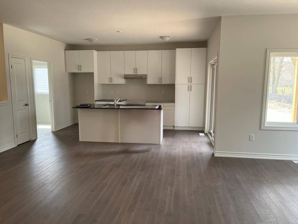 North Perth, ON N0G 1B0,152 Ellen ST