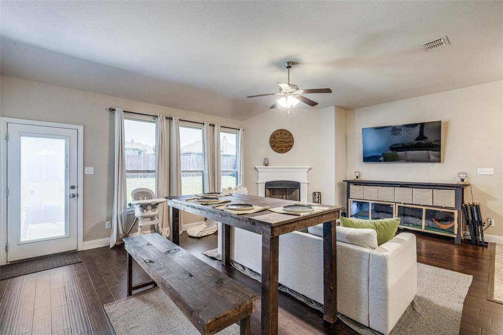 Forest Hill, TX 76140,3717 Dutch Iris Lane