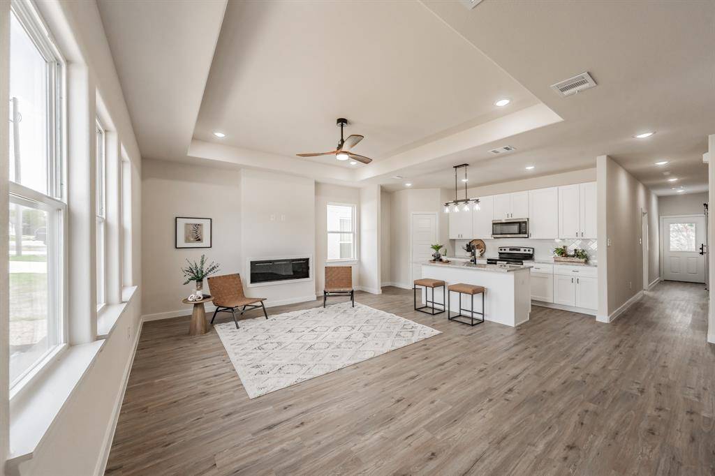 Granbury, TX 76048,5622 Barkridge Drive