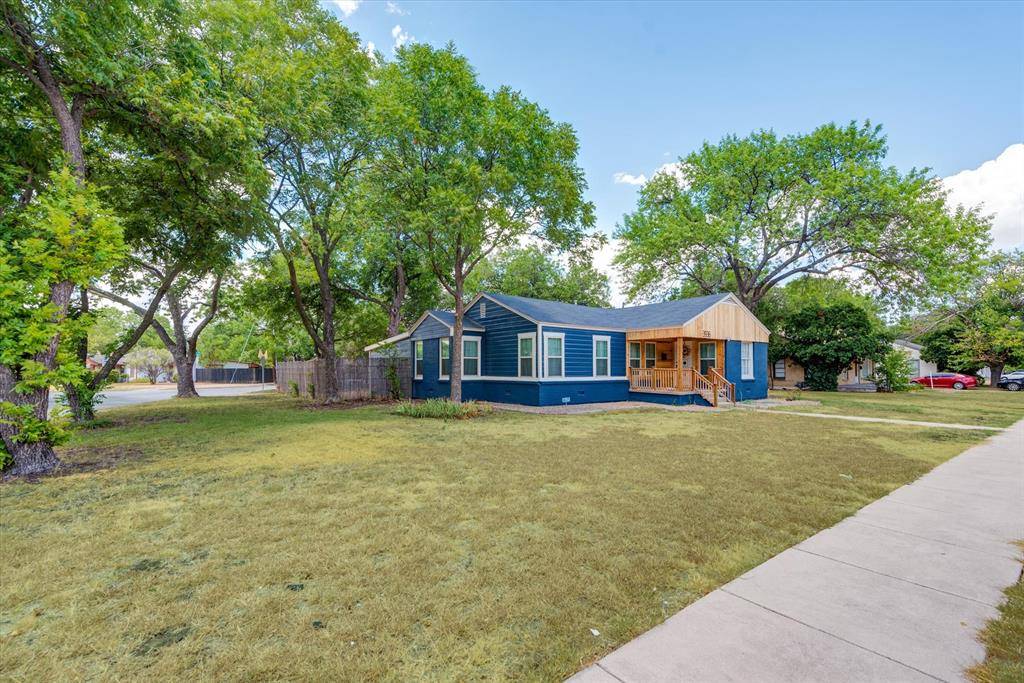 Fort Worth, TX 76109,3936 Winfield Avenue
