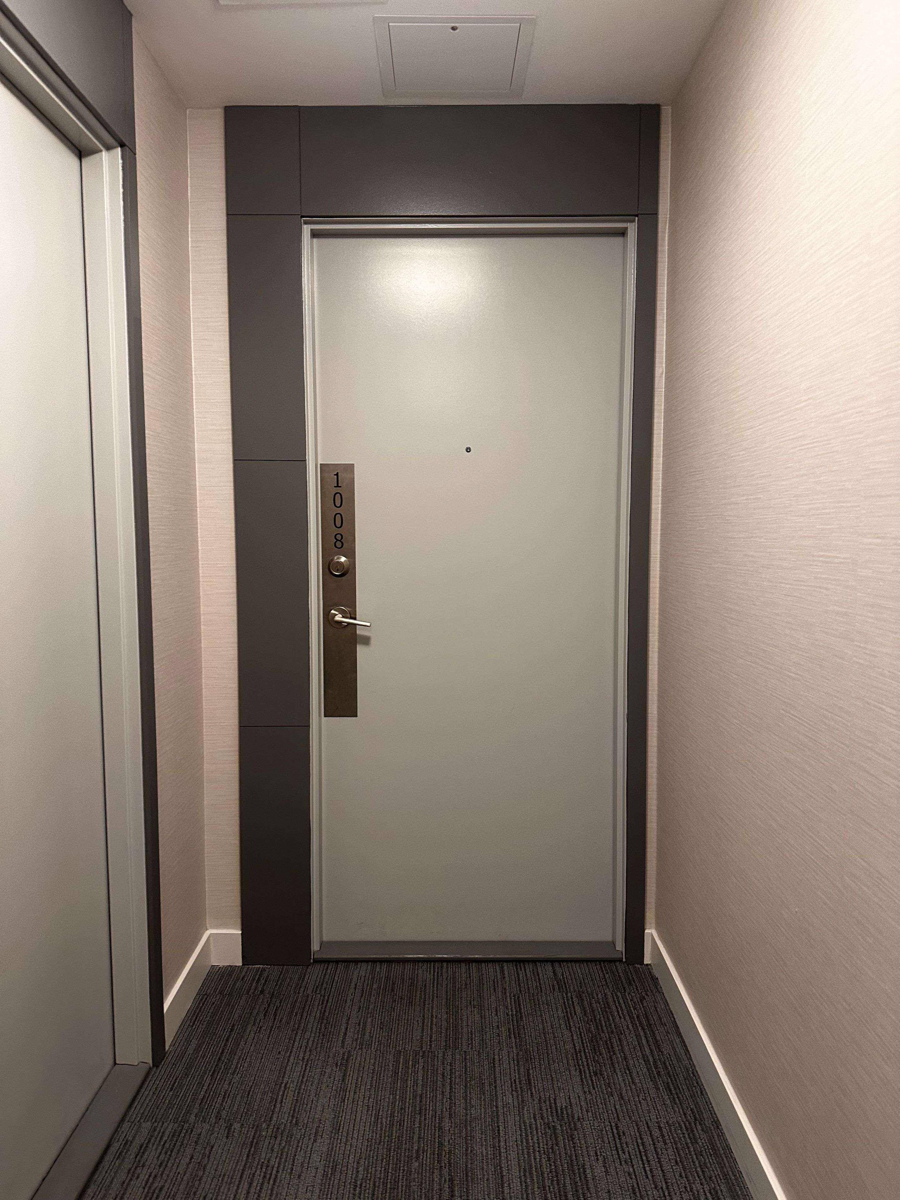 Richmond Hill, ON L4B 4T9,65 Oneida CRES #1008