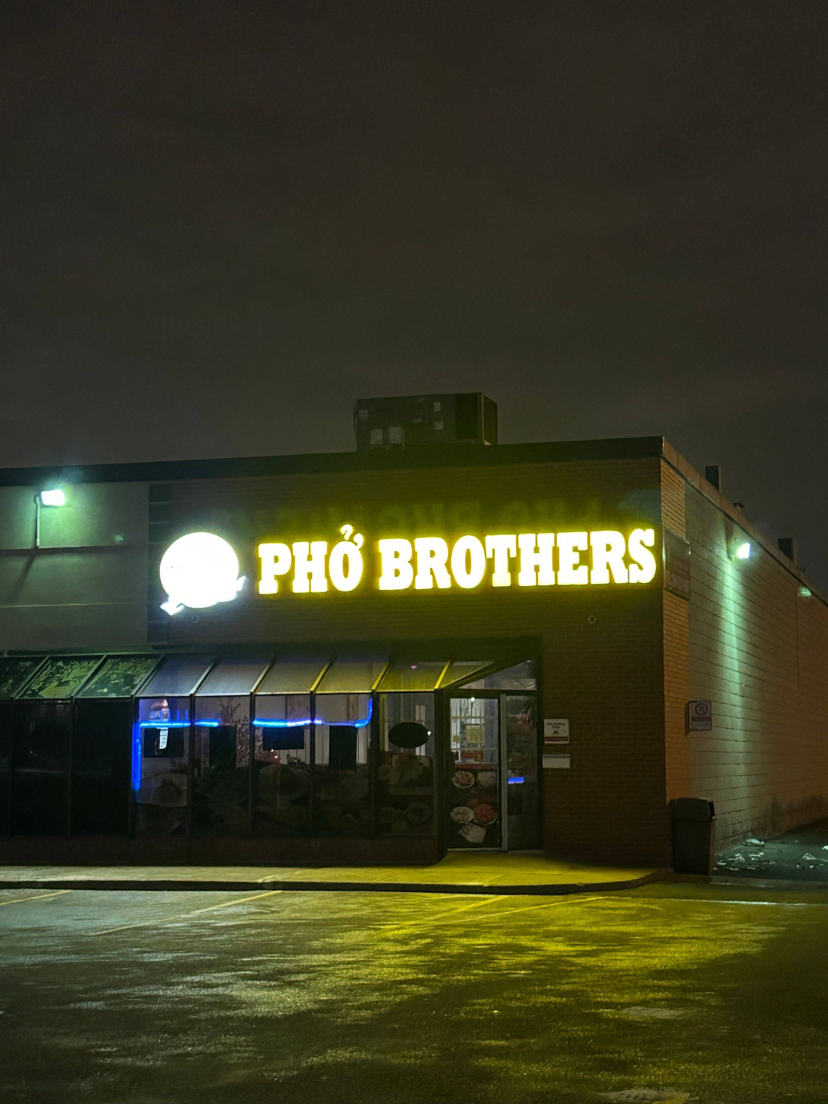 Mississauga, ON L4Y 4C4,2555 Dixie RD #15
