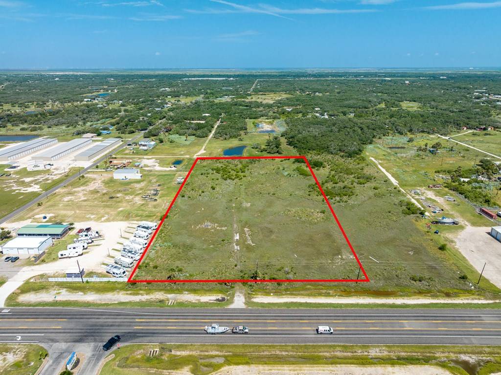 Aransas Pass, TX 78336,3306-3310 Business 35 N