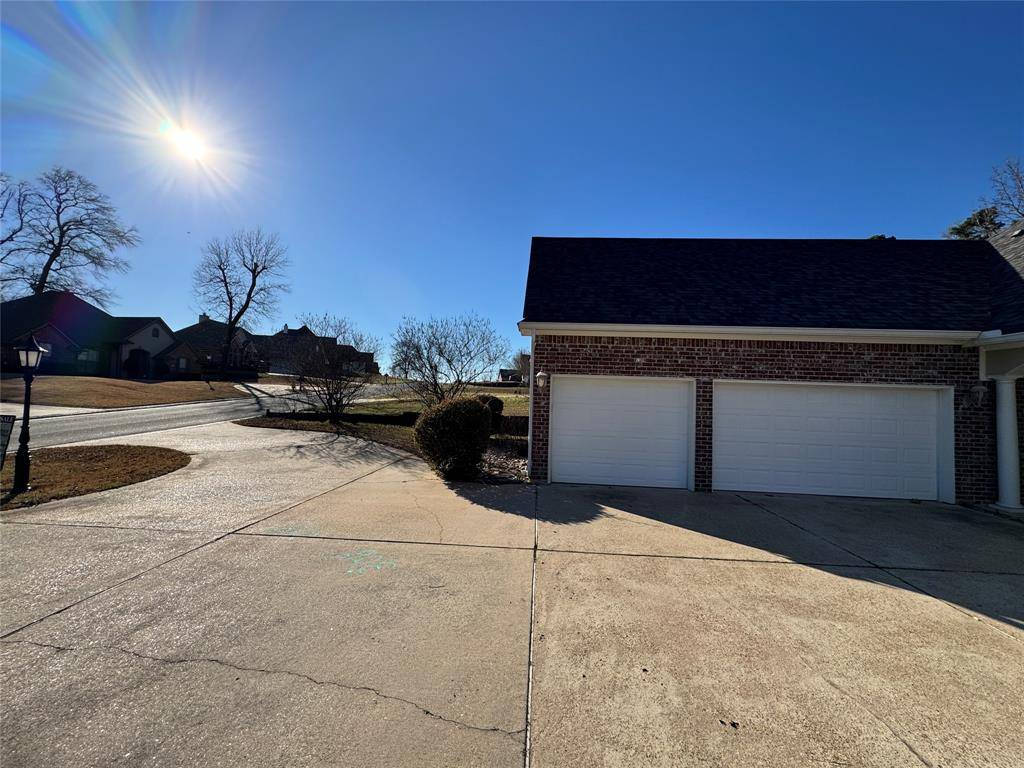 Haughton, LA 71037,317 Dogwood South Lane