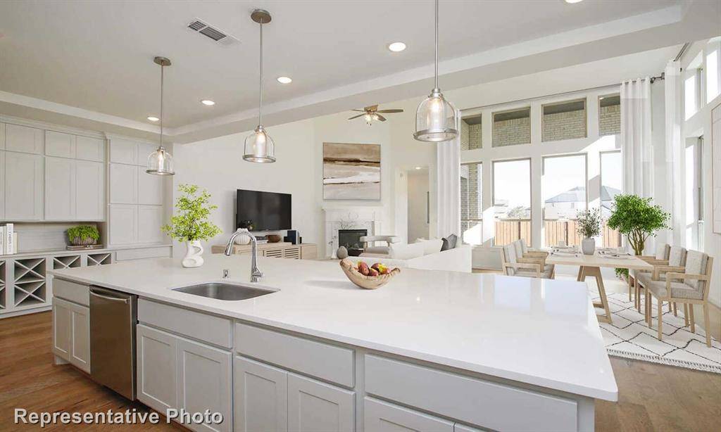 Prosper, TX 75078,2740 Starwood Drive