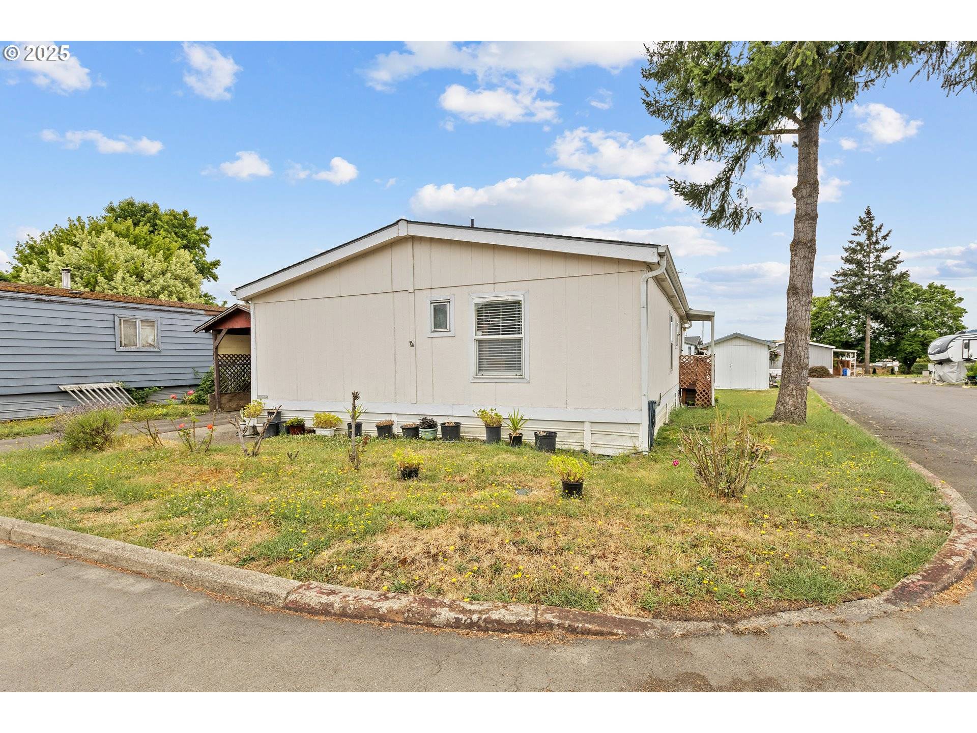 Roseburg, OR 97471,59 MANOR LOOP