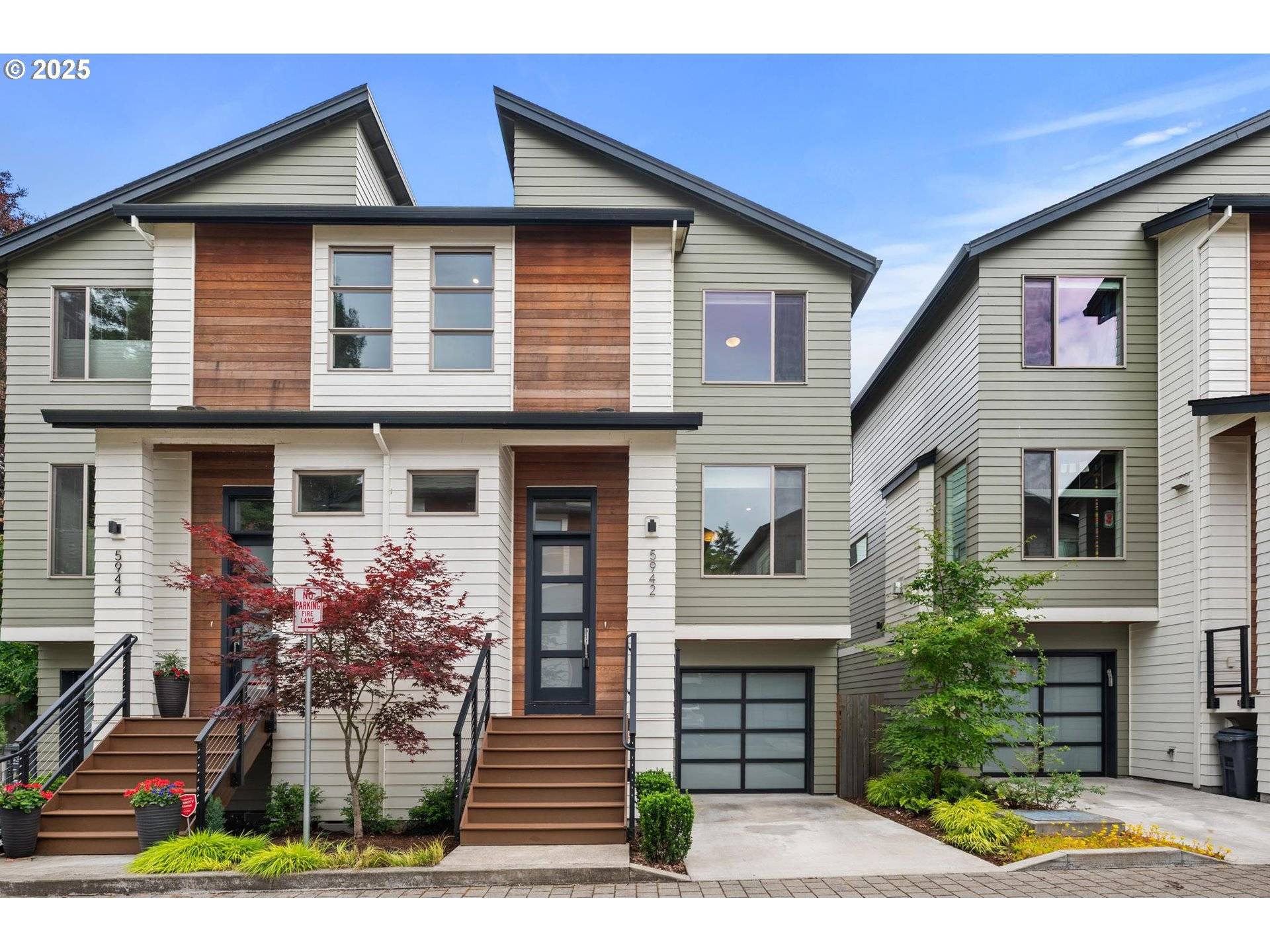 Portland, OR 97218,5942 NE 42ND AVE