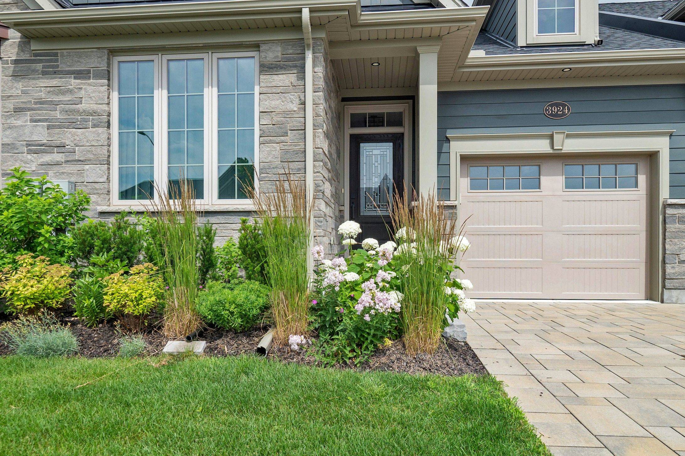 Fort Erie, ON L0S 1S0,3924 Mitchell CRES