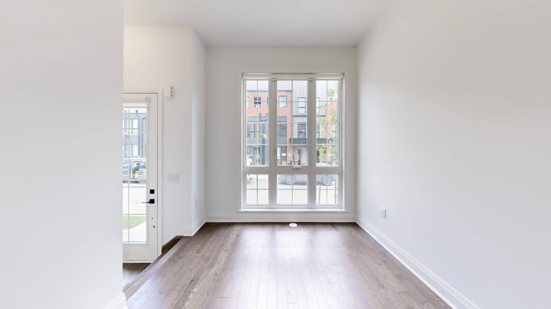 Vaughan, ON L4J 0M1,131 Alton CRES