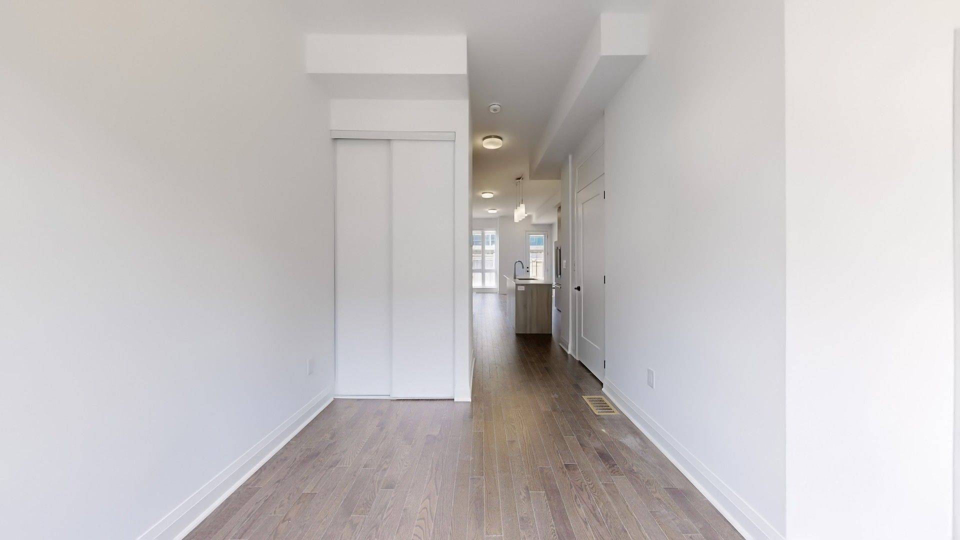 Vaughan, ON L4J 0M1,131 Alton CRES