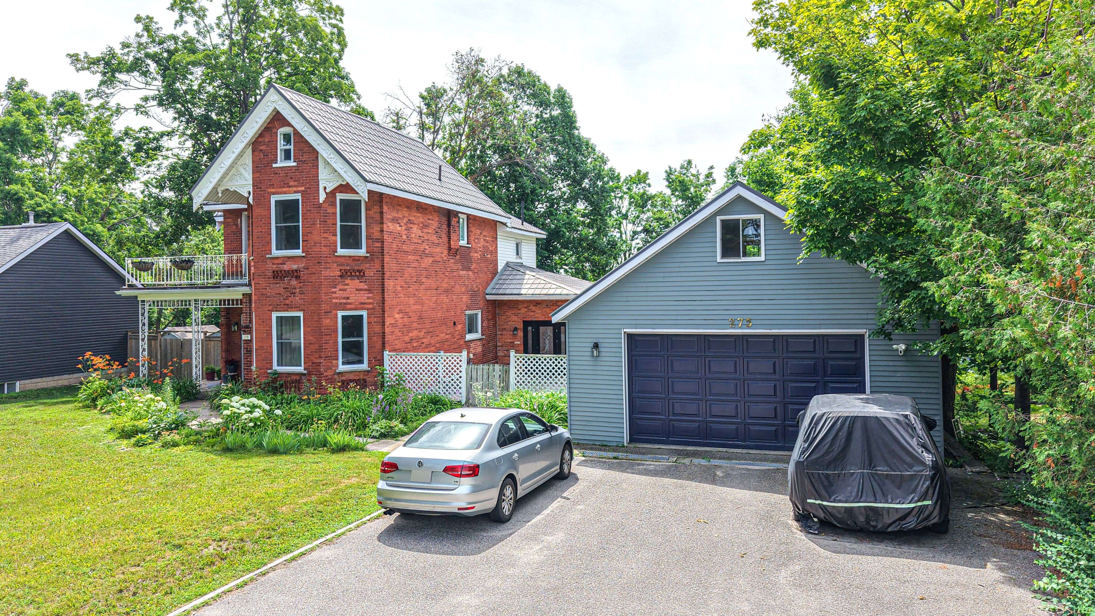 Orillia, ON L3V 2R4,275 Barrie RD