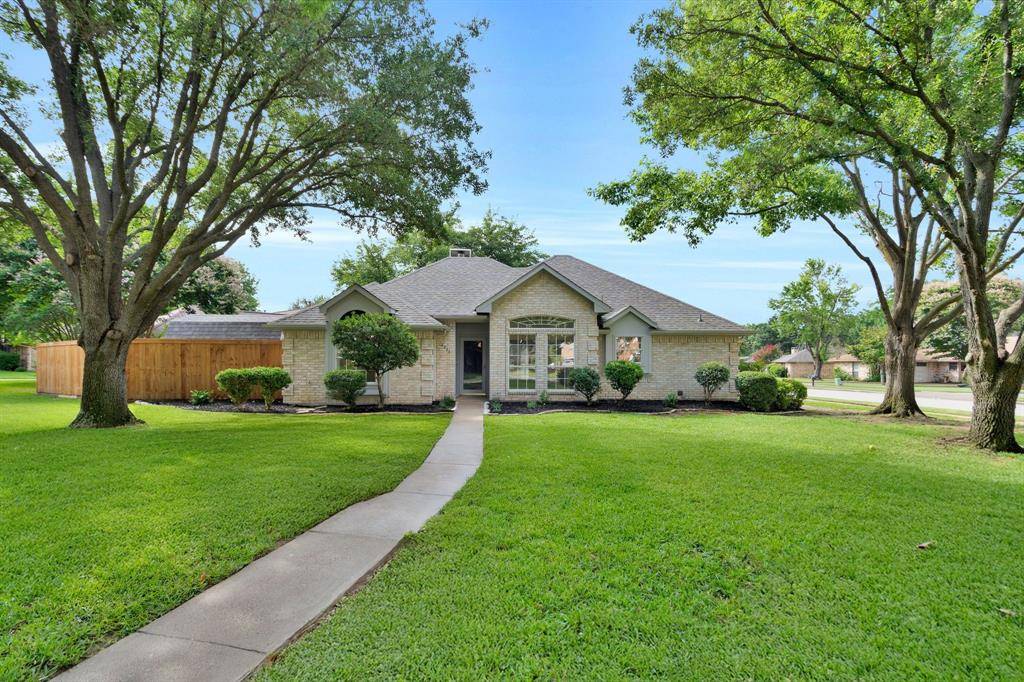Flower Mound, TX 75028,2233 Woodview Drive