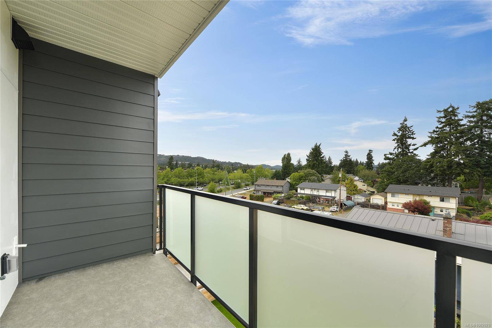 Langford, BC V9B 3R8,2629 Millstream Rd #409