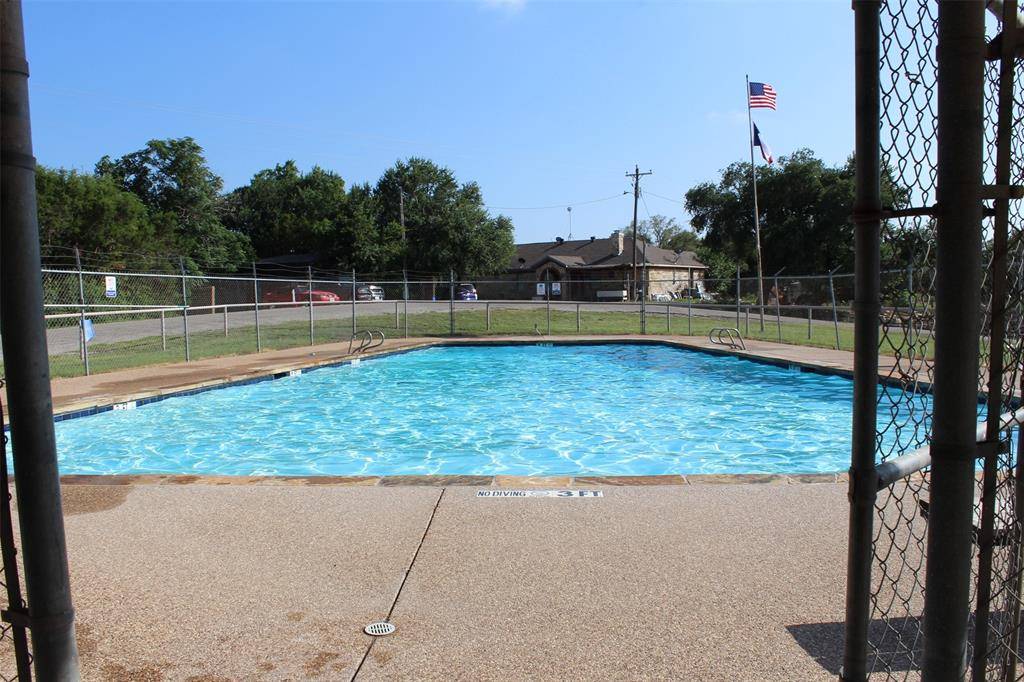 Granbury, TX 76048,2704 Brazos River Drive