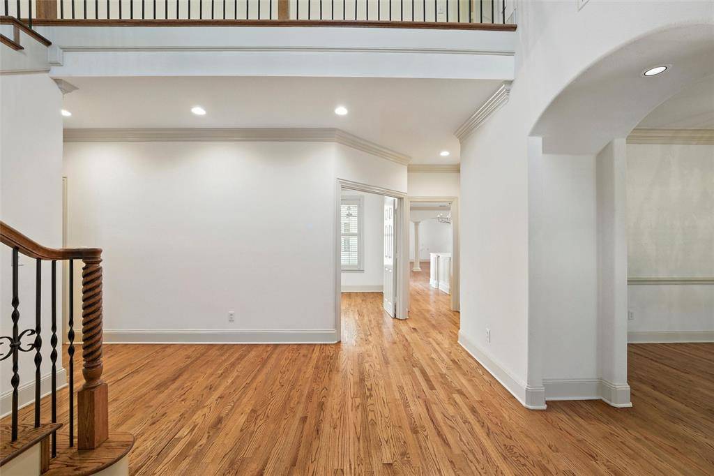 Fort Worth, TX 76132,6633 York Street