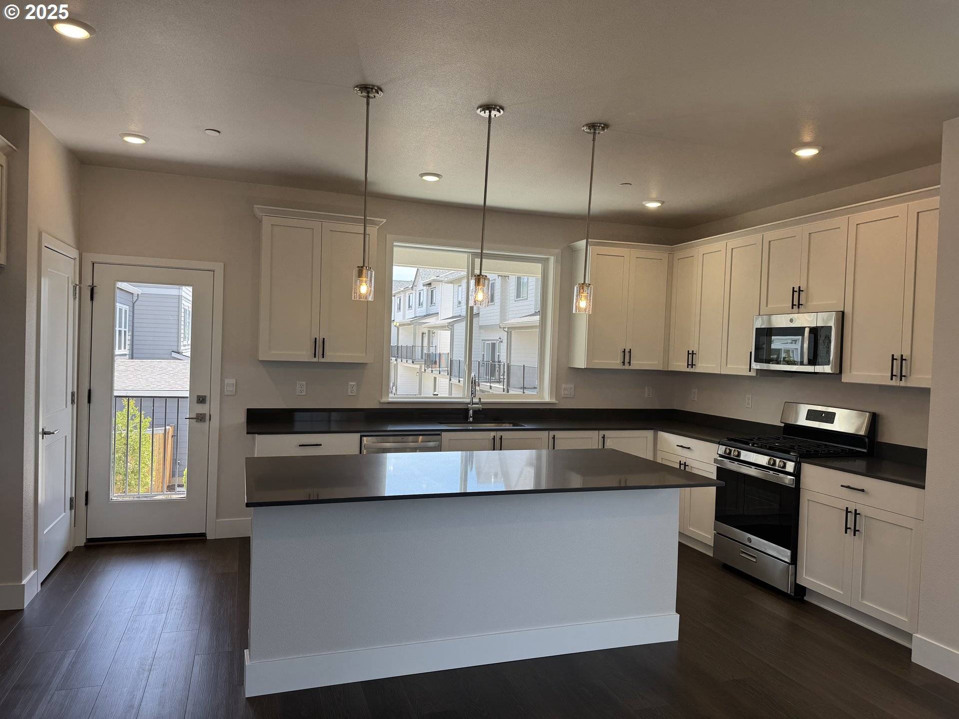 Tigard, OR 97223,16664 SW Jean Louise RD