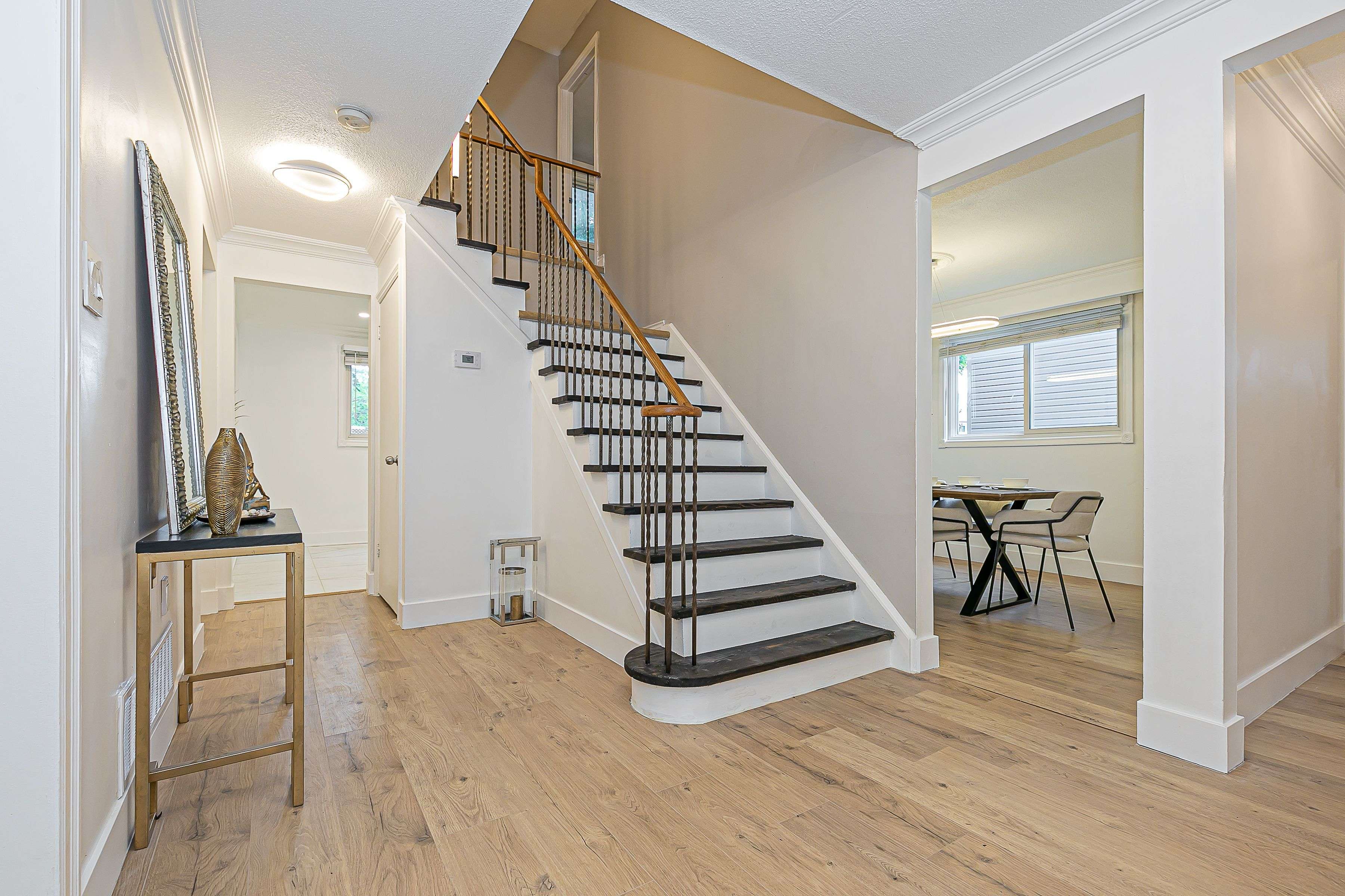 Newmarket, ON L3Y 5Y9,310 Primrose LN