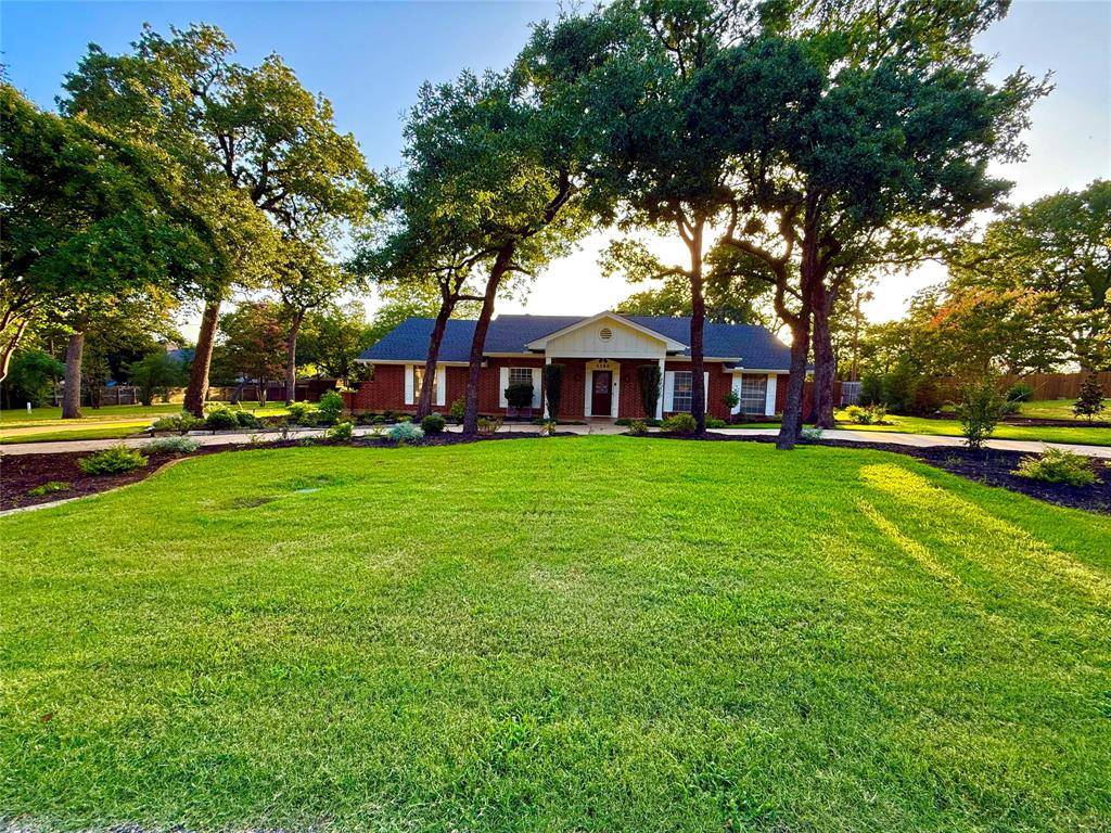 Colleyville, TX 76034,5100 Oak Timbers Court