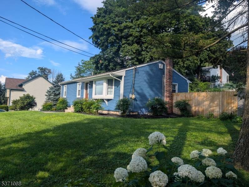 Vernon Twp., NJ 07462,242 State Rt 94