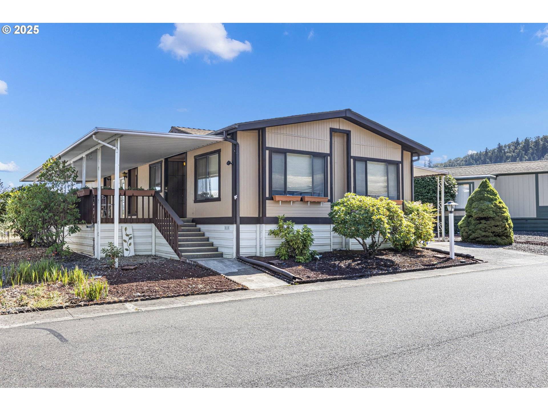 Roseburg, OR 97470,1009 SHADOW RANCH LN