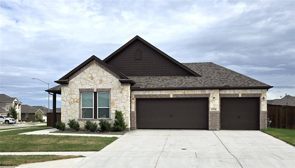 Fort Worth, TX 76131,8701 Copper Crossing Drive
