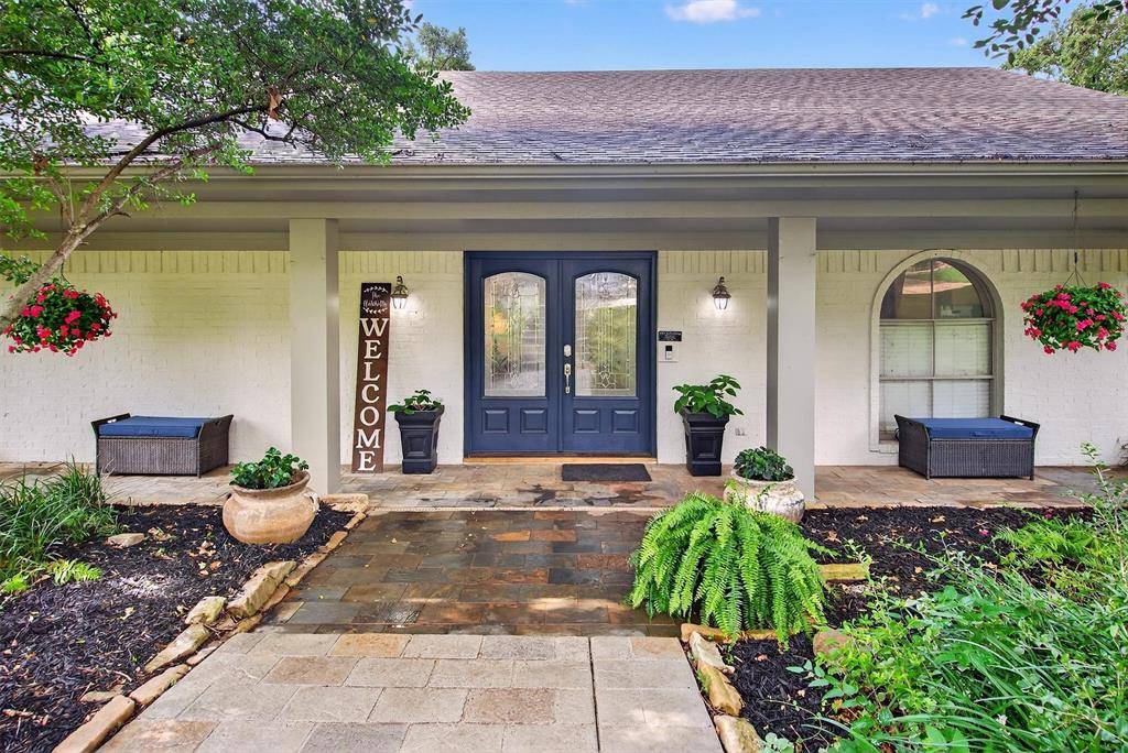 Arlington, TX 76012,2703 Chinquapin Oak Lane